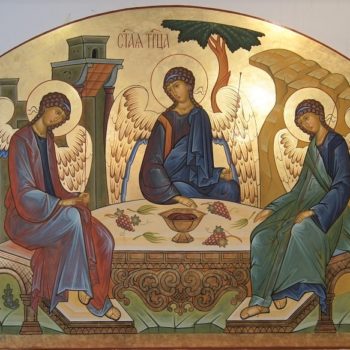 Написан новый образ Святой Троицы